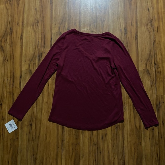 Falls Creek Women’s Long Sleeve V-Neck Cozy Shirt Size Medium - Picture 4 of 13